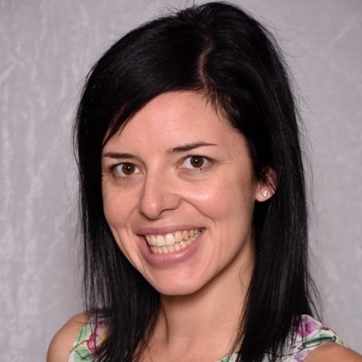Mrs Larissa Le Roux
